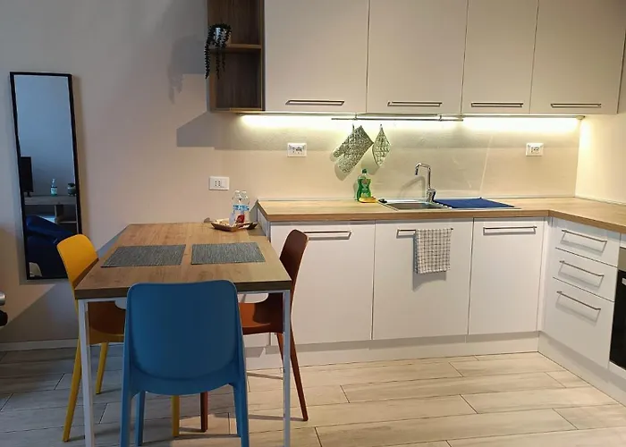 Yr Bocconi- Modern Loft, 3 Min Walk To Duomo Tram Dom wakacyjny Mediolan